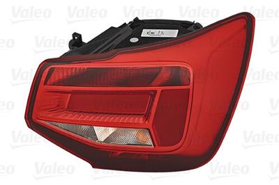 FANALE DX — ricambio carrozzeria AUDI Q2 — Cod. 47086 — Apa Ricambi