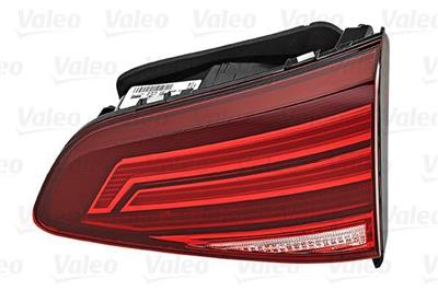 FANALE POSTERIORE SINISTRO CON PORTA LAMPADA — ricambio carrozzeria VOLKSWAGEN Golf 7.5 — Cod. 47188 — Apa Ricambi