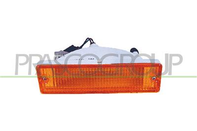 FANALE SINISTRO PARAURTI ANTERIORE-ARANCIO-CON PORTALAMPADA MOD. 93 > — ricambio carrozzeria NISSAN Terrano - Pathfinder - King Cab 2WD/4DW — Cod. DS2714314 — Apa Ricambi